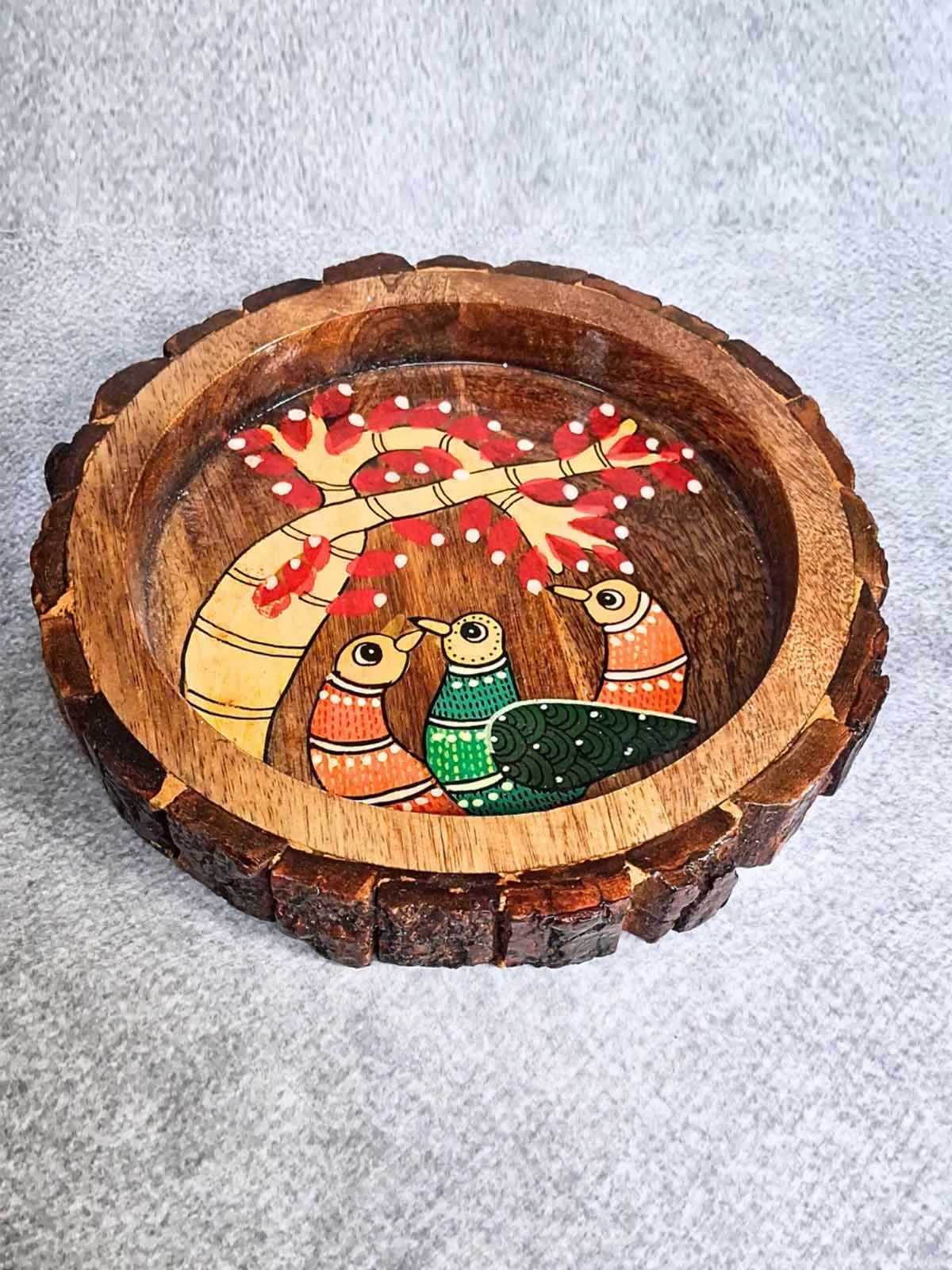 Bark Edged Gond Tray Multicolor Birds Motif