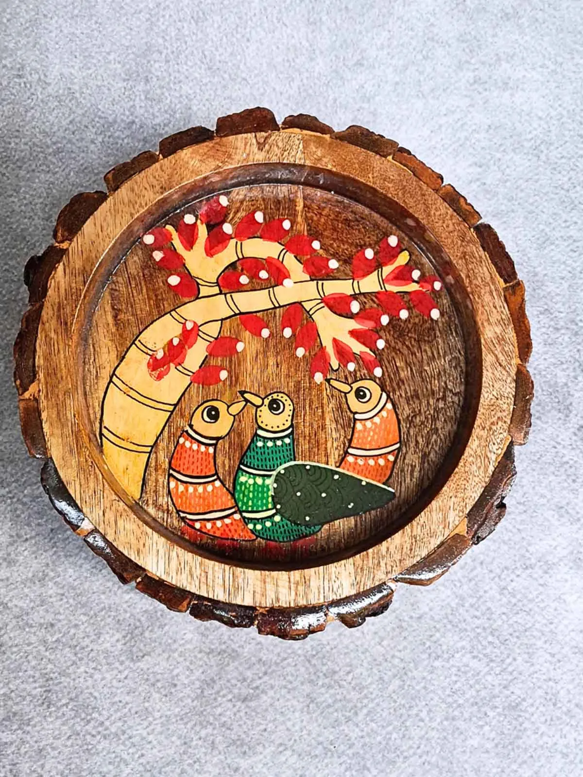 Bark Edged Gond Tray Multicolor Birds Motif