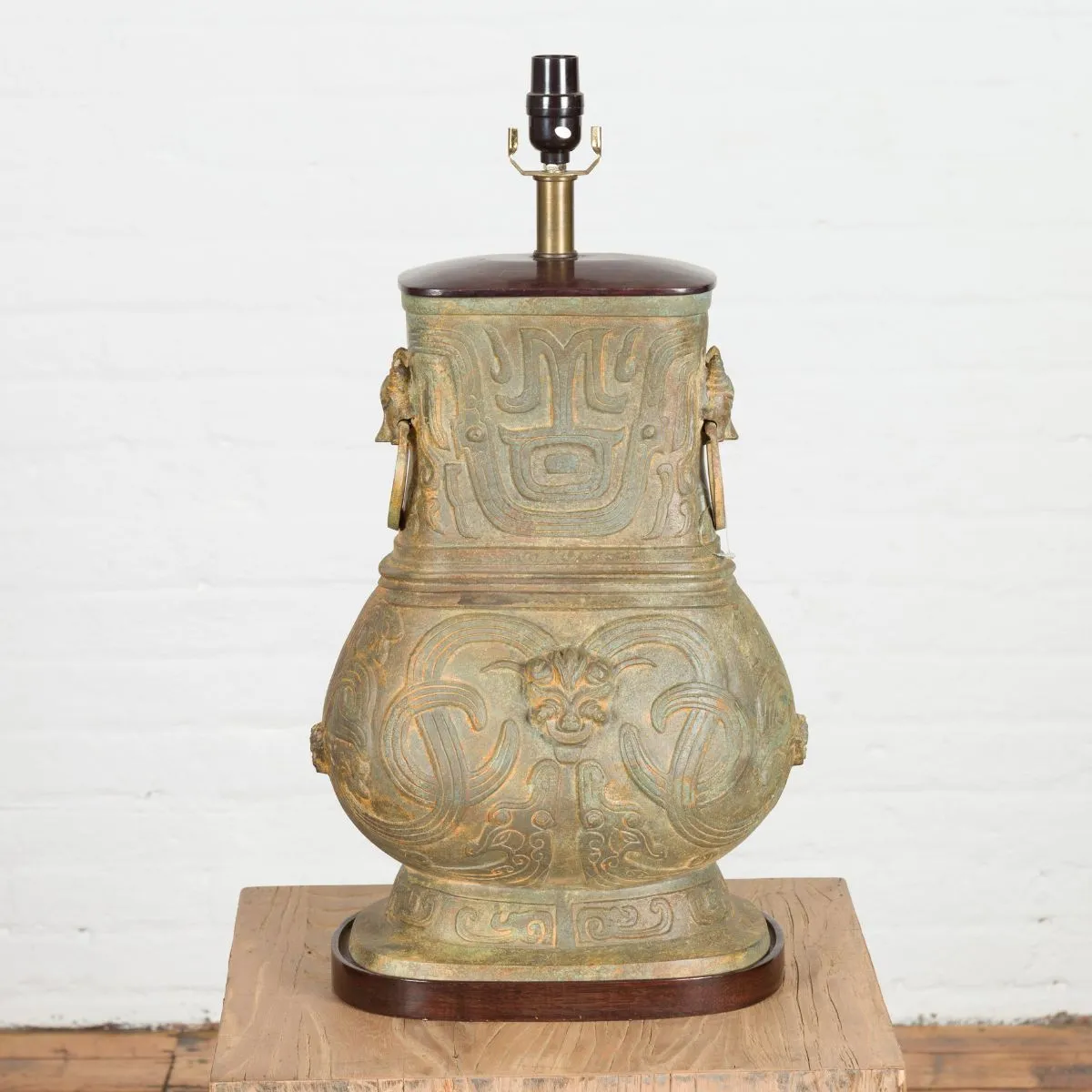 Bronze Vintage Table Lamp