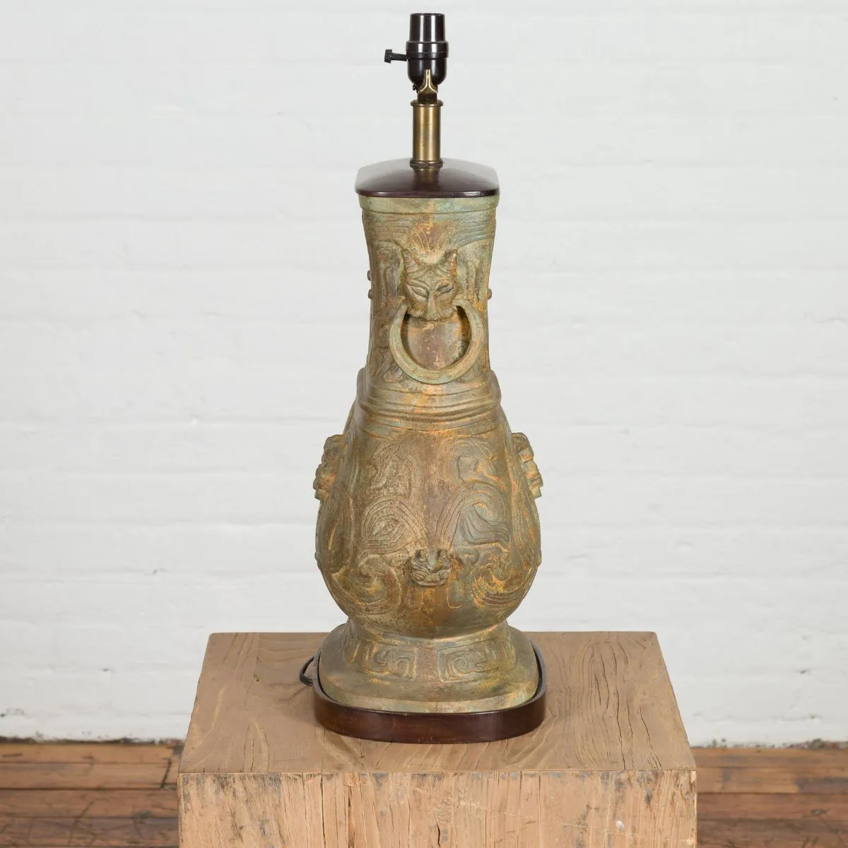 Bronze Vintage Table Lamp