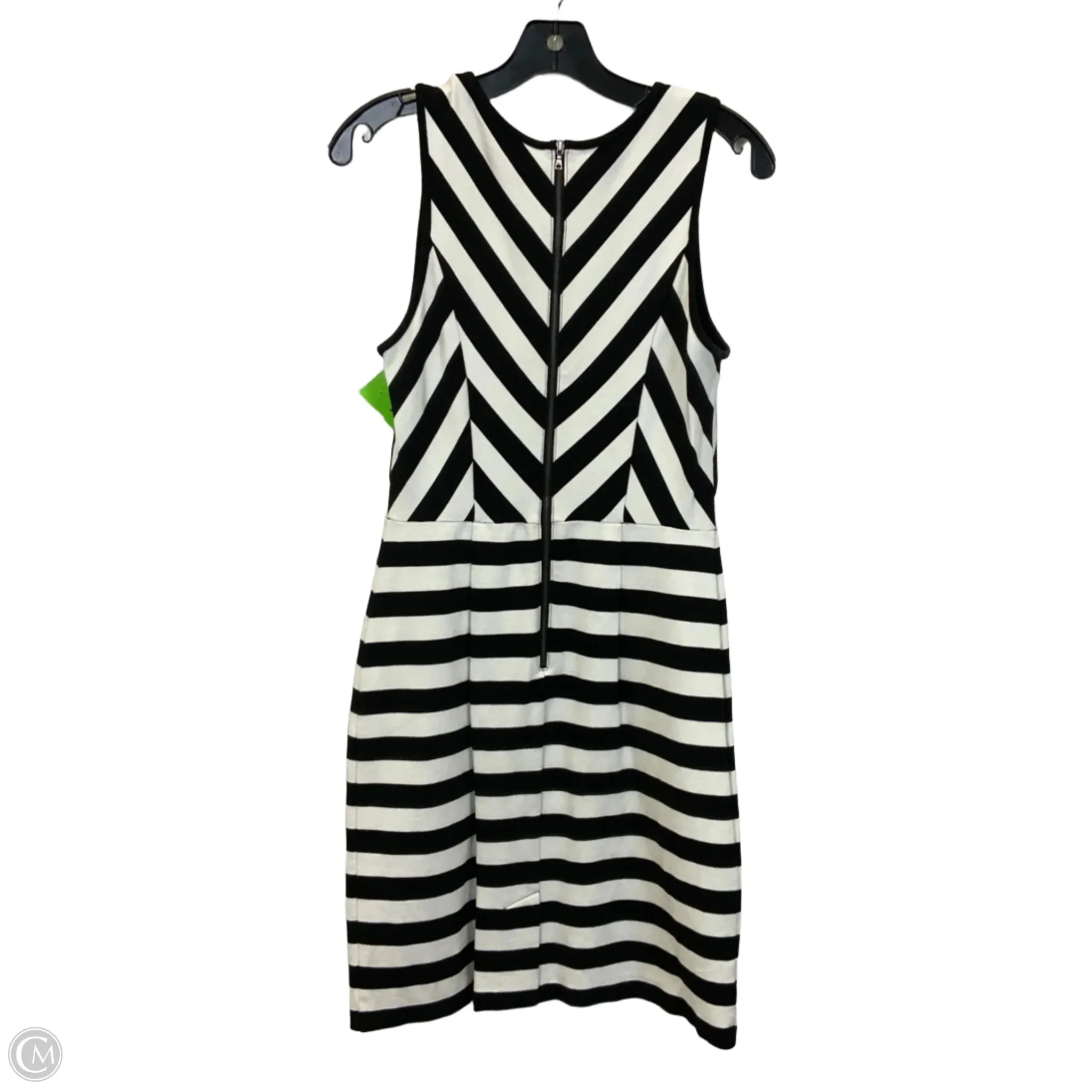 Dress Casual Short By Loft In Black & White, Size: S