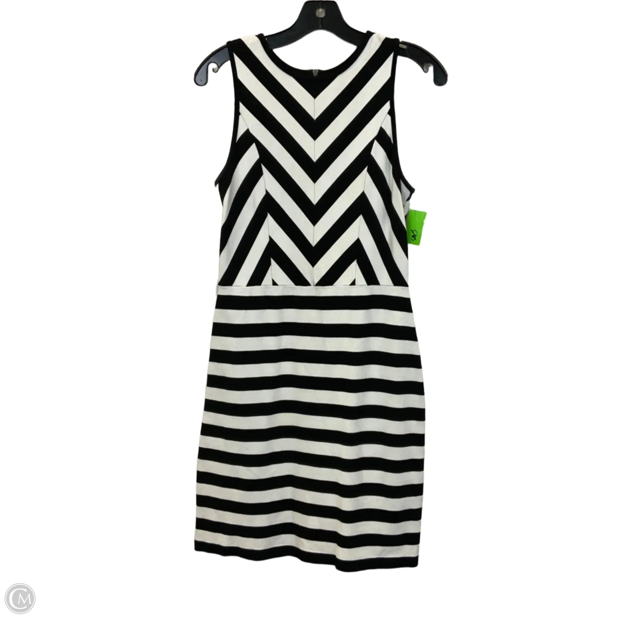 Dress Casual Short By Loft In Black & White, Size: S
