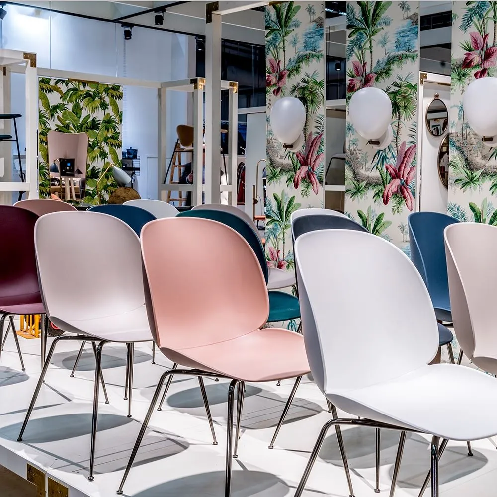 GUBI Beetle Dining Chair - Conic Base