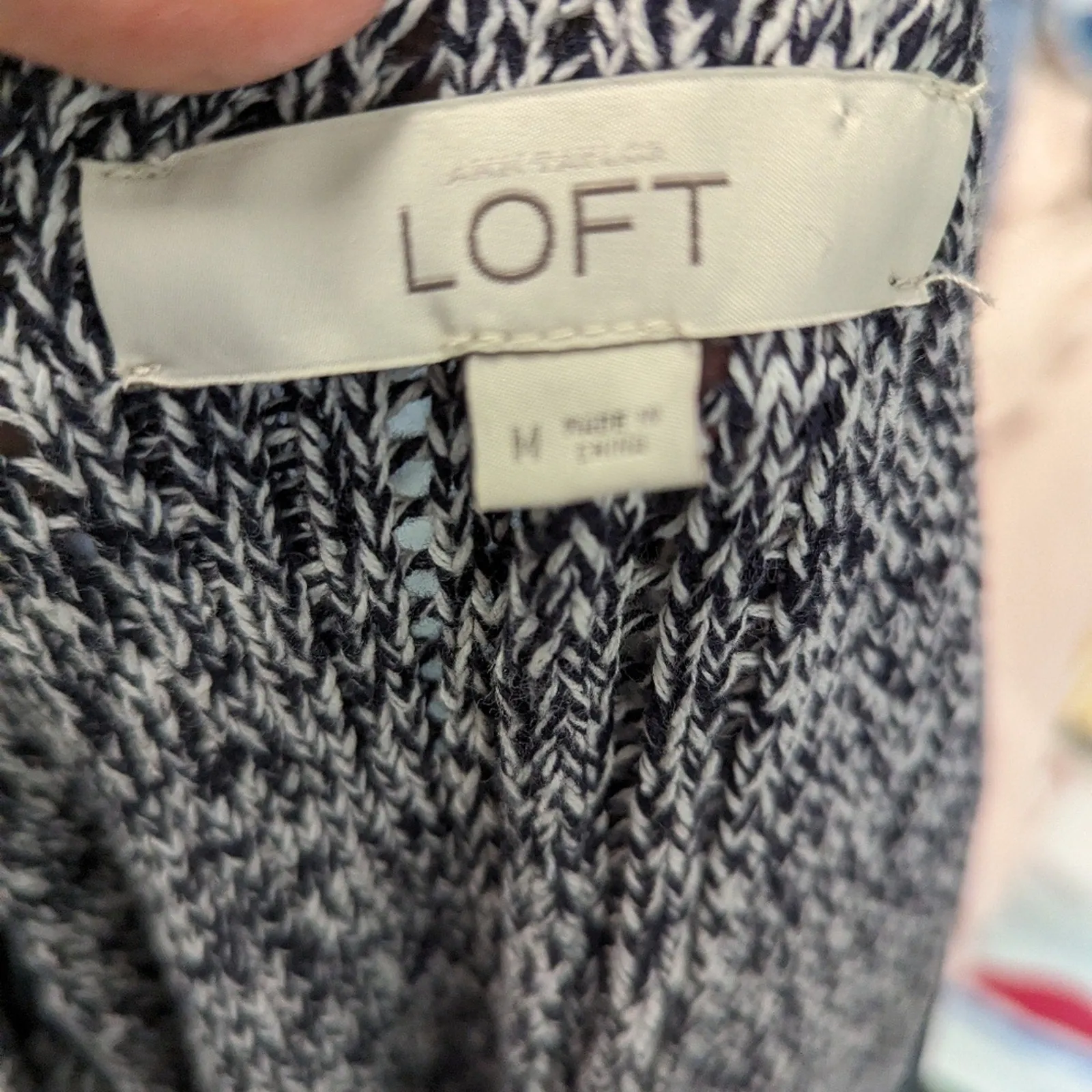 Loft Knit Cardigan - M