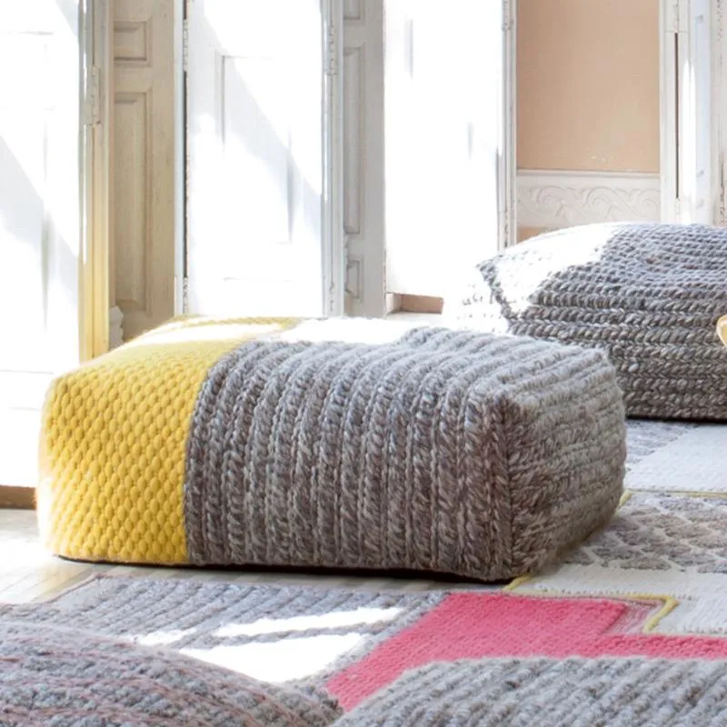 Mangas Space Square Plait Pouf