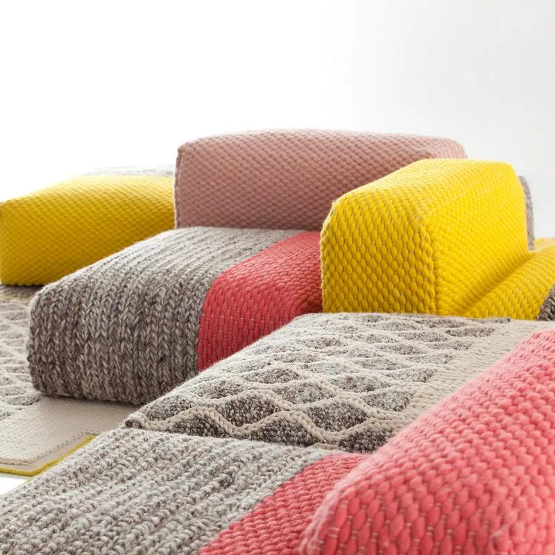Mangas Space Square Plait Pouf