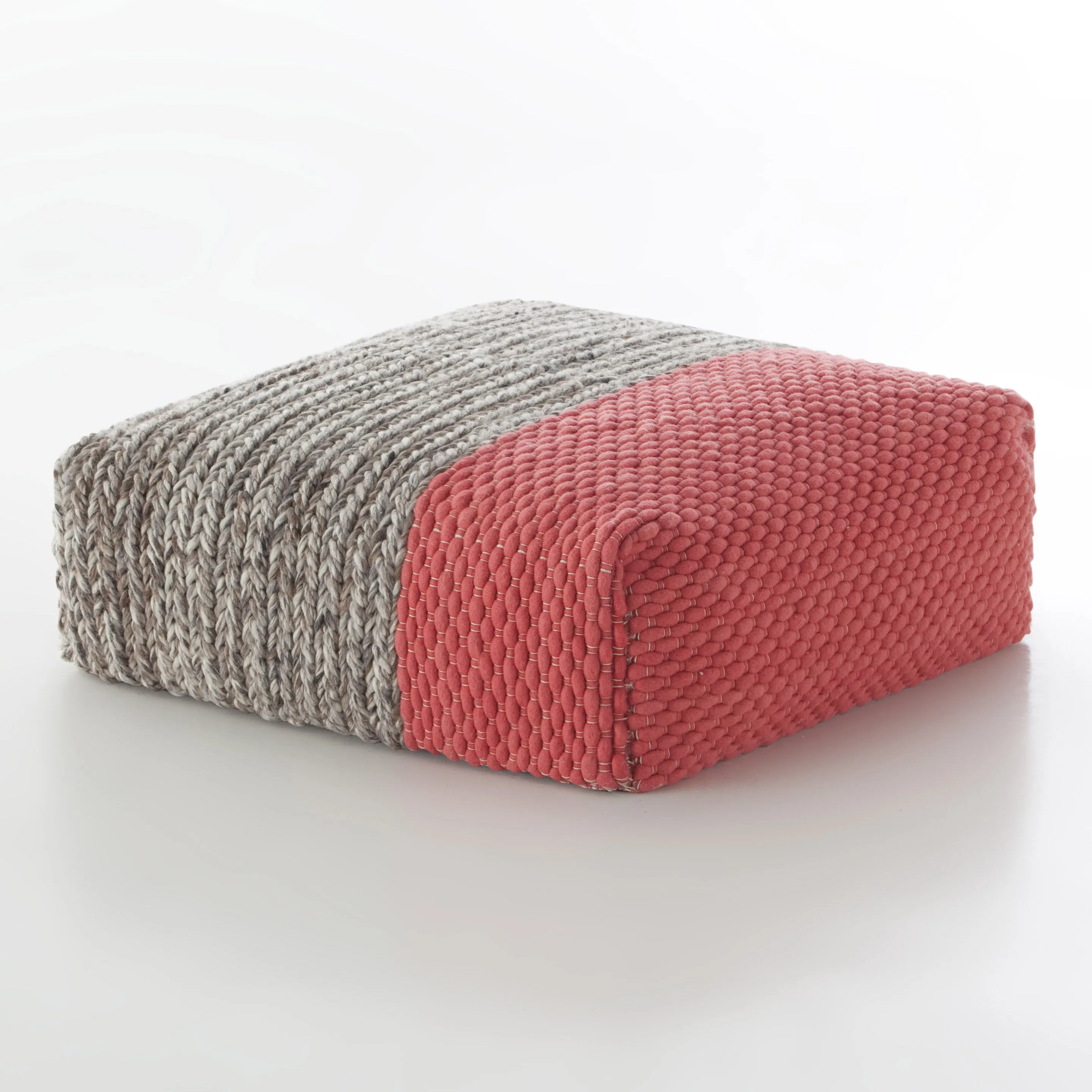 Mangas Space Square Plait Pouf