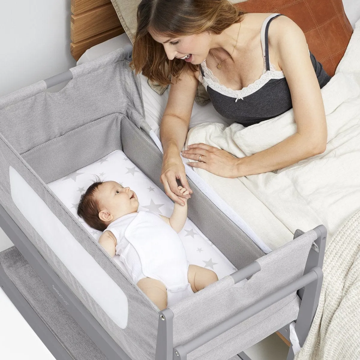 Snuzpod Bedside Crib - Dove